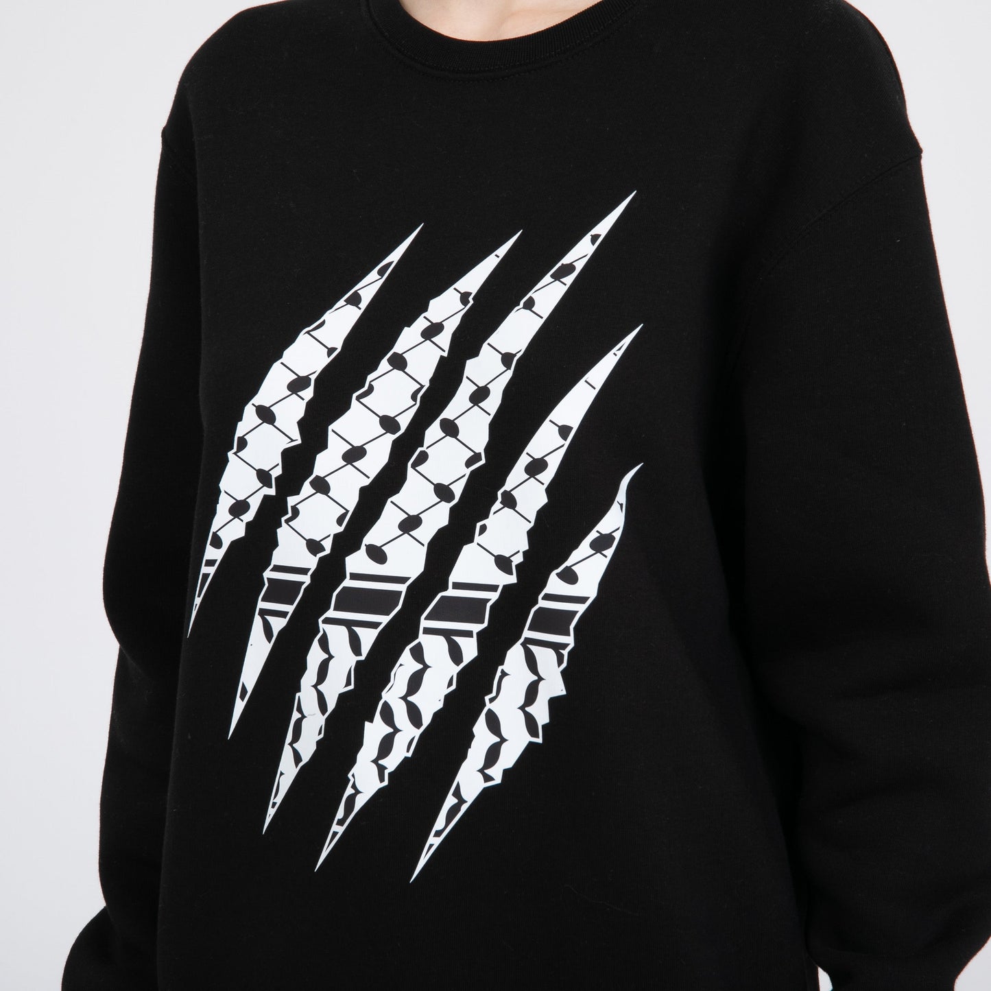 Palestinian Keffiyeh Sweatshirt – Freedom Claw Unisex Oversize Design