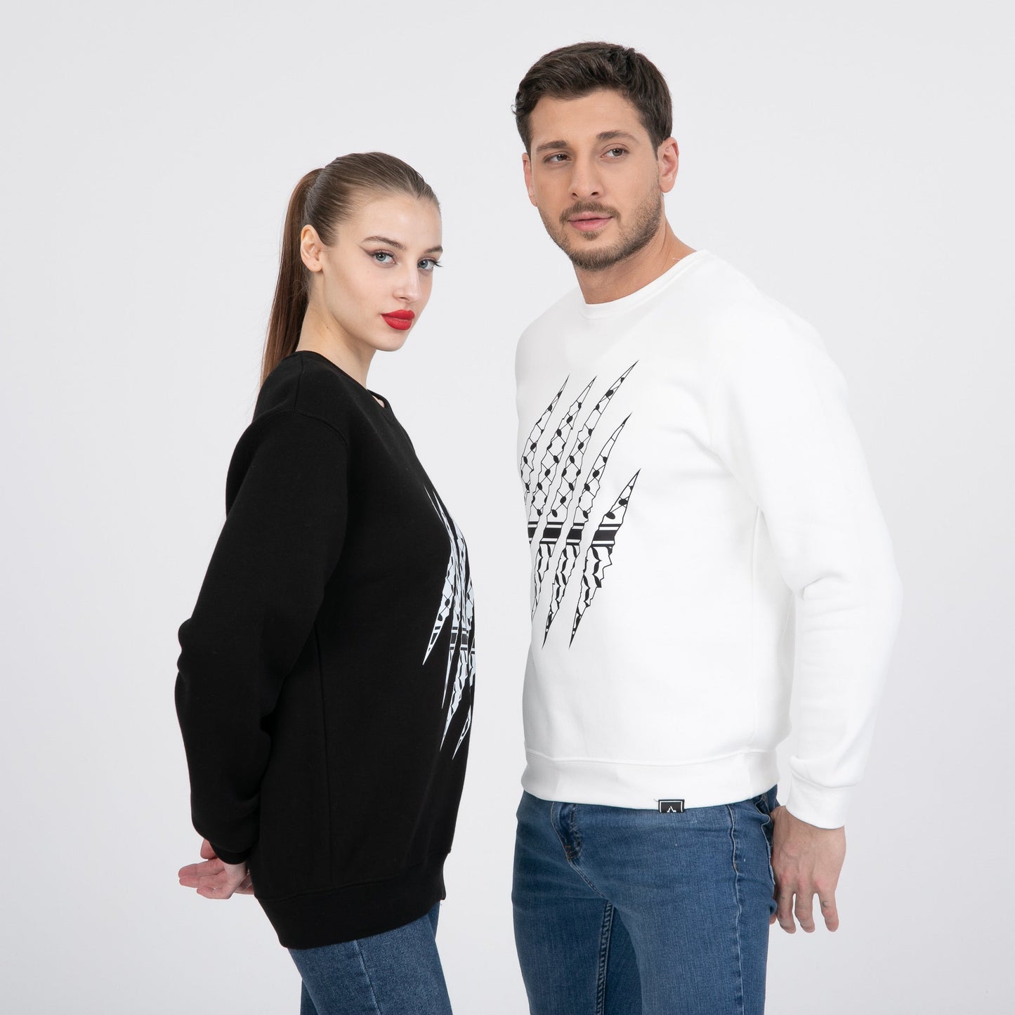 Palestinian Keffiyeh Sweatshirt – Freedom Claw Unisex Oversize Design